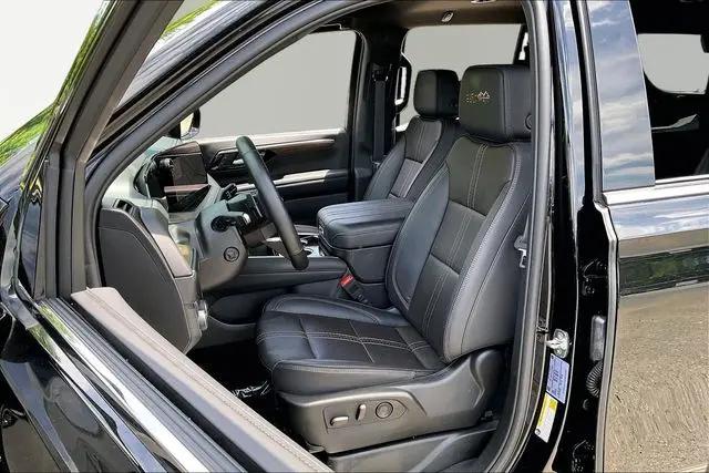 2025 Chevrolet Tahoe 4WD High Country