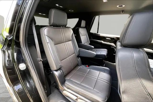 2025 Chevrolet Tahoe 4WD High Country