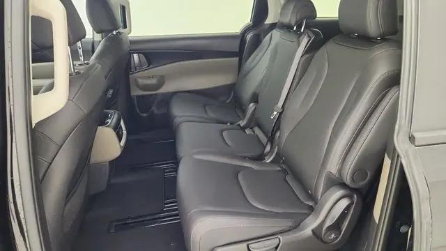 2026 Kia Carnival MPV LXS