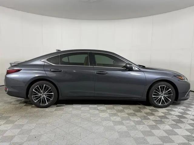 2024 Lexus ES 300h ES 300h