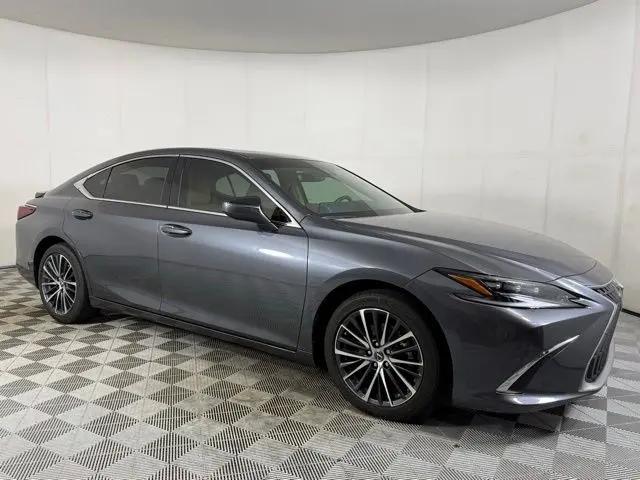 2024 Lexus ES 300h ES 300h
