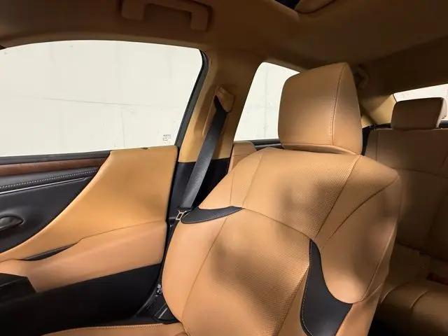 2024 Lexus ES 300h ES 300h
