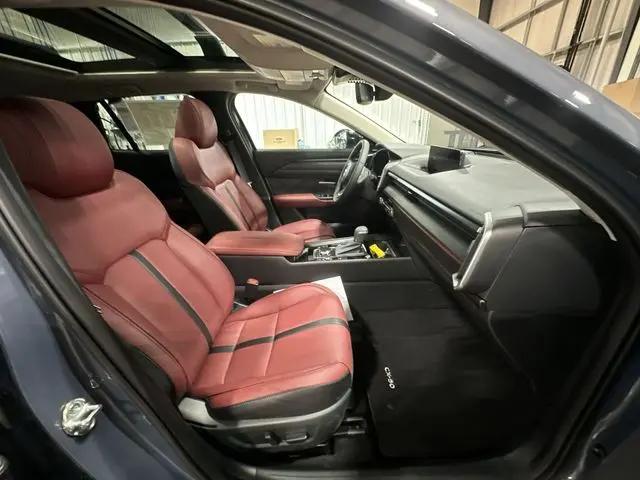 2026 Mazda CX-50 Hybrid Premium