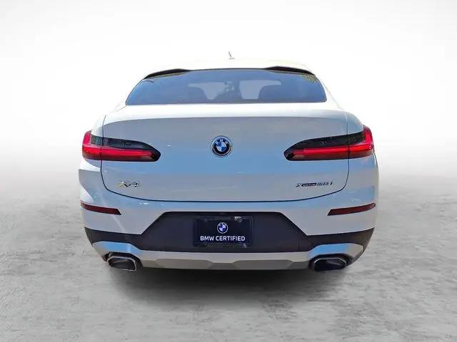 2023 BMW X4 xDrive30i