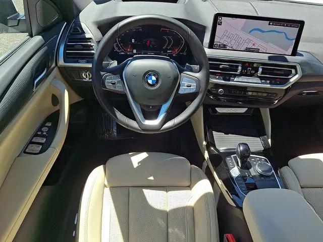 2023 BMW X4 xDrive30i