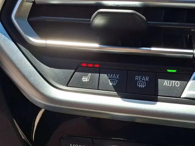 2023 BMW X4 xDrive30i