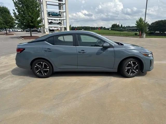 2024 Nissan Sentra SV Xtronic CVT