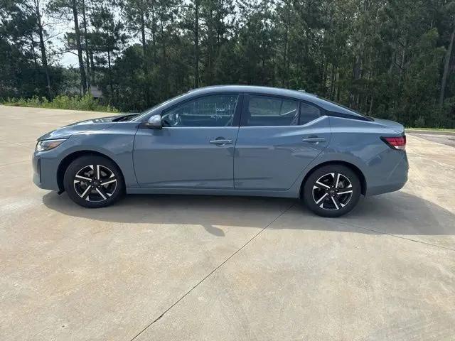 2024 Nissan Sentra SV Xtronic CVT