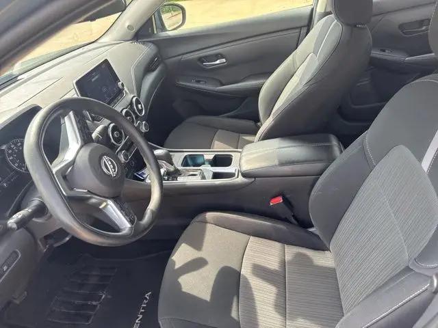 2024 Nissan Sentra SV Xtronic CVT