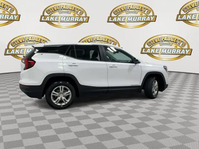 2024 GMC Terrain AWD SLE