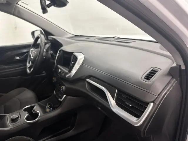 2024 GMC Terrain AWD SLE