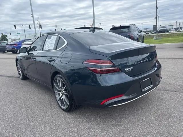 2022 Genesis G70 2.0T AWD