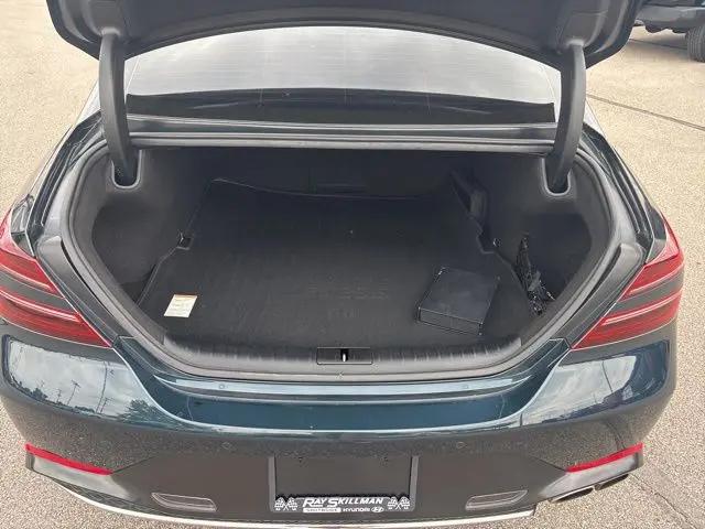 2022 Genesis G70 2.0T AWD