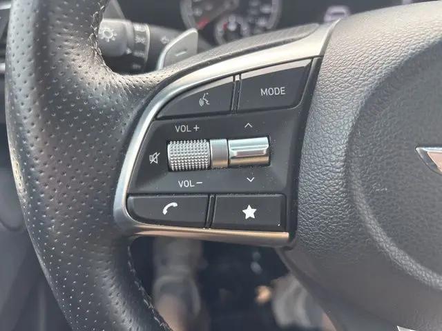 2022 Genesis G70 2.0T AWD