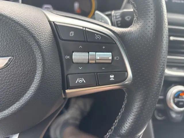 2022 Genesis G70 2.0T AWD
