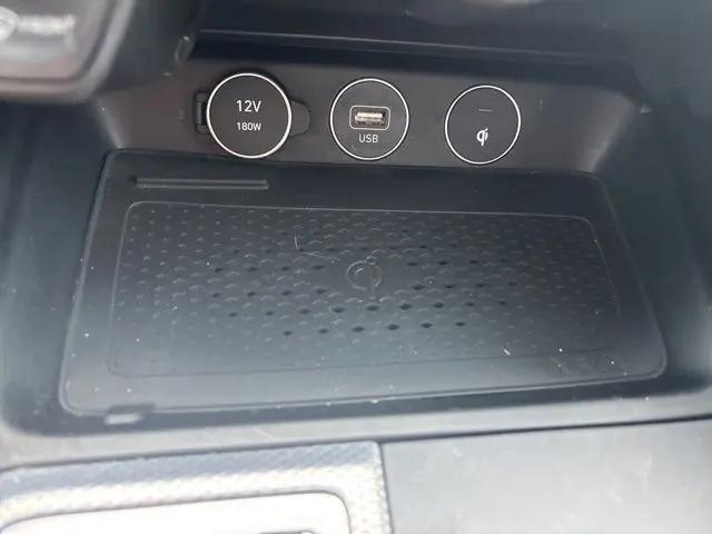 2022 Genesis G70 2.0T AWD