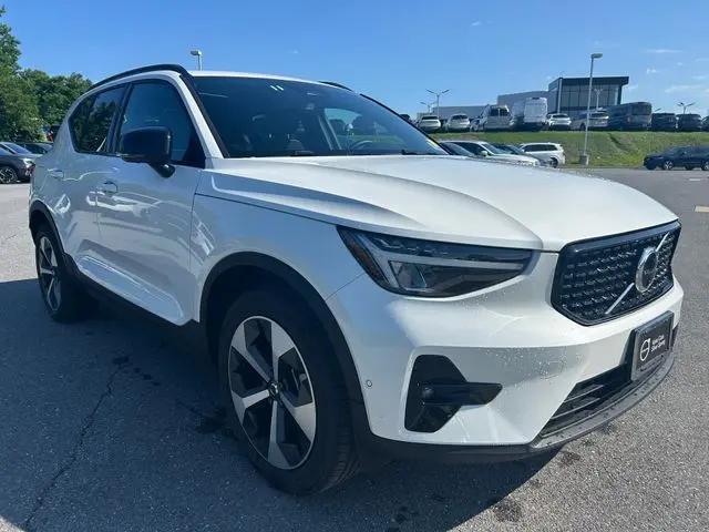 2025 Volvo XC40 B5 Plus Dark Theme for sale in Silver Spring, MD