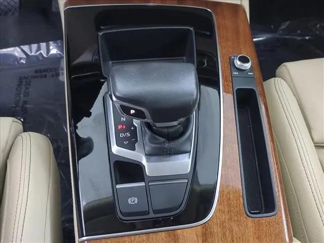 2023 Audi Q5 Prestige 45 TFSI S line quattro S tronic