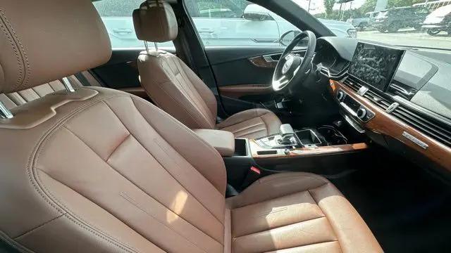 2023 Audi A4 Premium 40 TFSI quattro S tronic