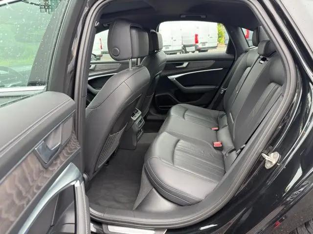 2024 Audi A6 Premium Plus 45 TFSI quattro S tronic