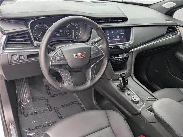 2023 Cadillac XT5 FWD Premium Luxury