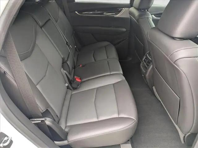 2023 Cadillac XT5 FWD Premium Luxury