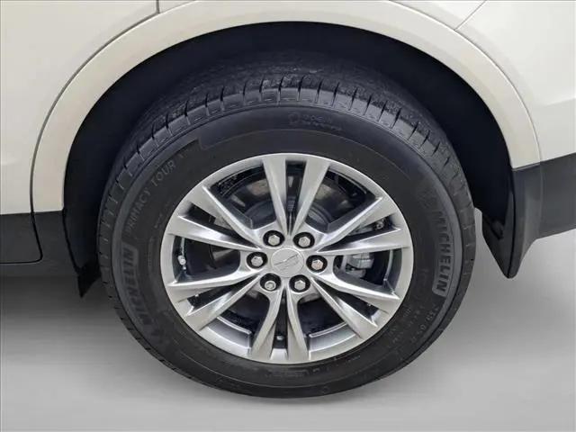 2023 Cadillac XT5 FWD Premium Luxury