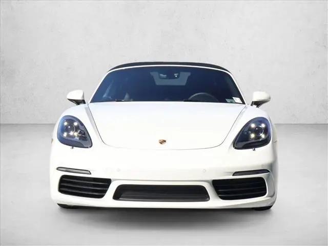 2025 Porsche 718 Boxster S