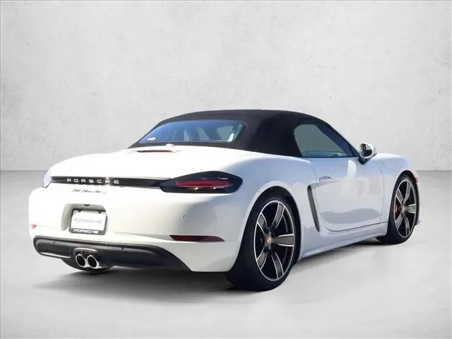 2025 Porsche 718 Boxster S