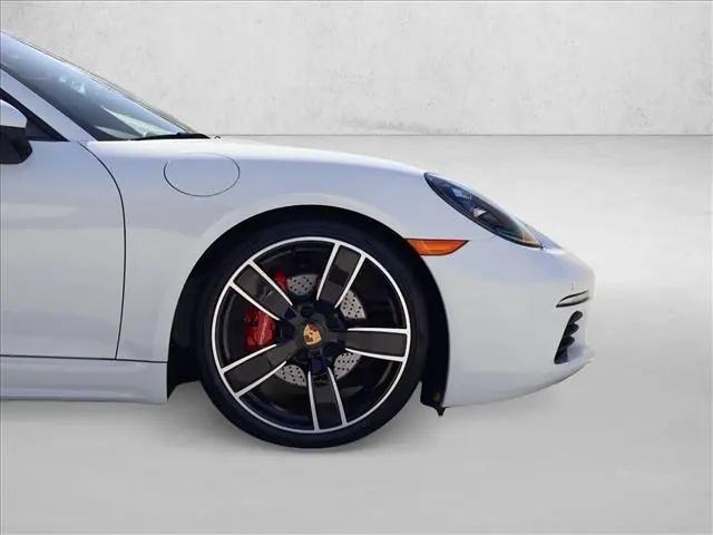 2025 Porsche 718 Boxster S