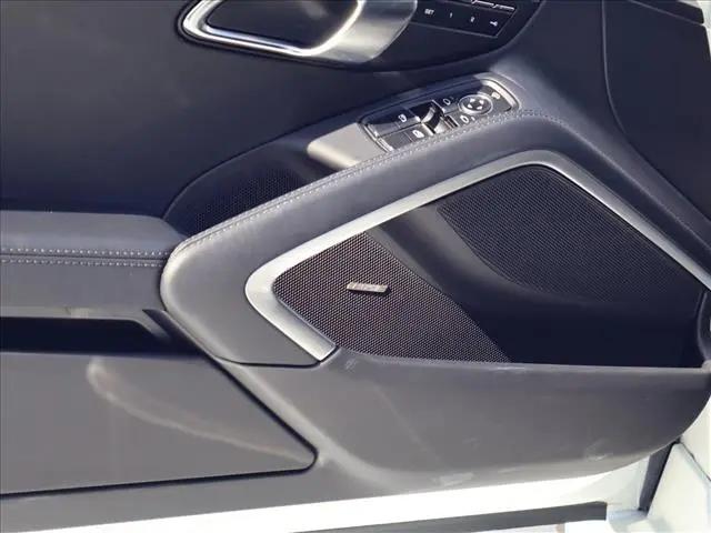 2025 Porsche 718 Boxster S