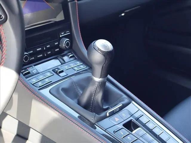 2025 Porsche 718 Boxster S