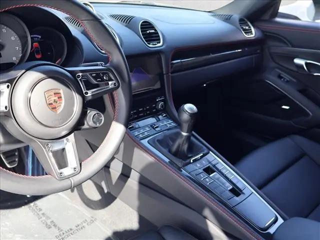 2025 Porsche 718 Boxster S