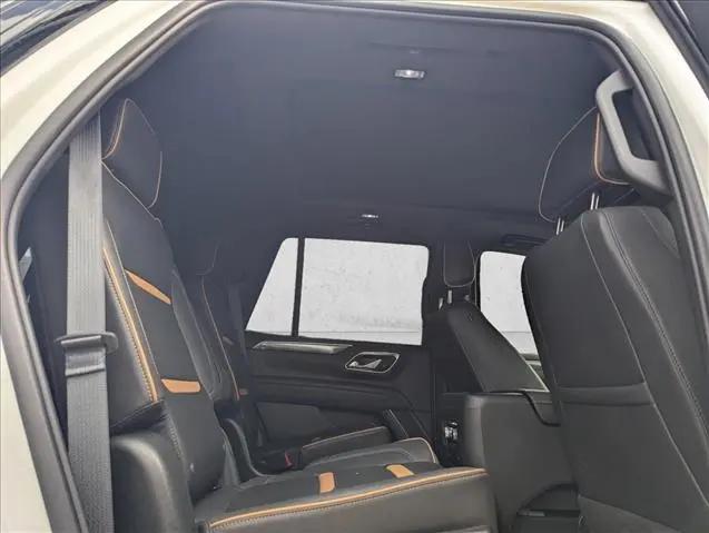 2023 GMC Yukon 4WD AT4