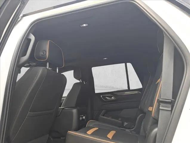 2023 GMC Yukon 4WD AT4