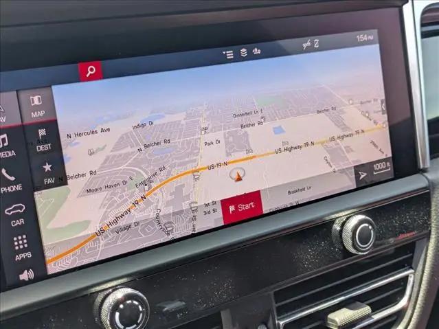 2022 Porsche Macan Macan