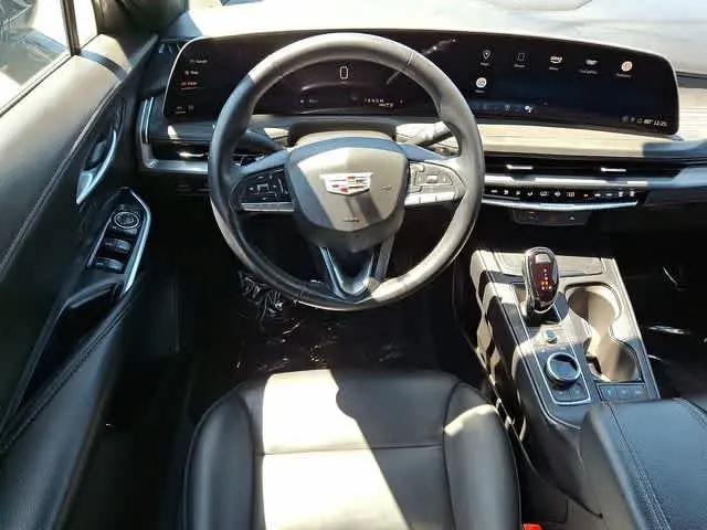 2025 Cadillac XT4 AWD Premium Luxury