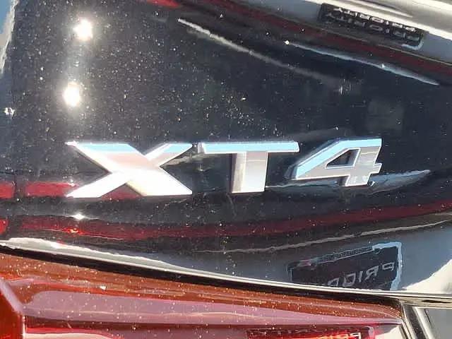2025 Cadillac XT4 AWD Premium Luxury