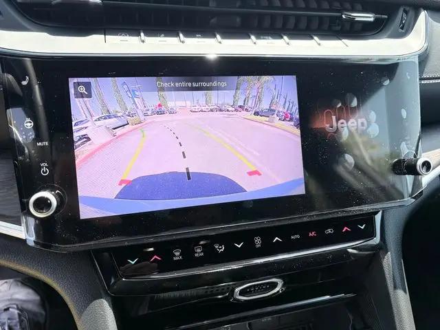 2026 Jeep Grand Cherokee L Altitude 4x4