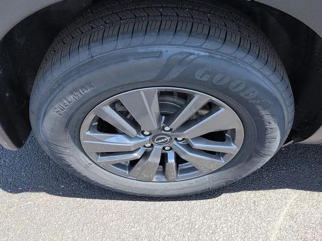 2023 Nissan Pathfinder S 4WD