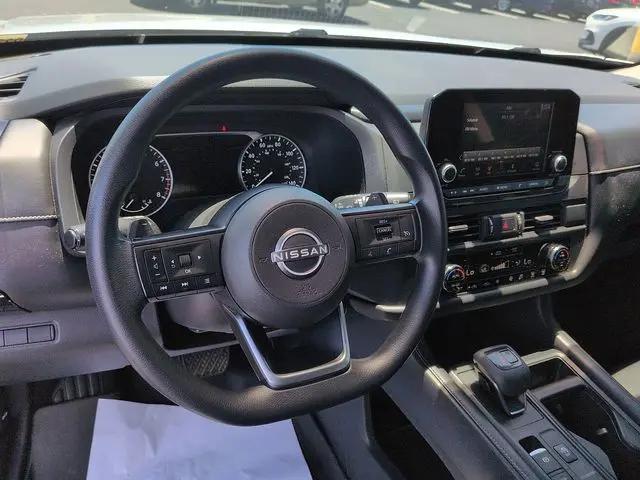 2023 Nissan Pathfinder S 4WD