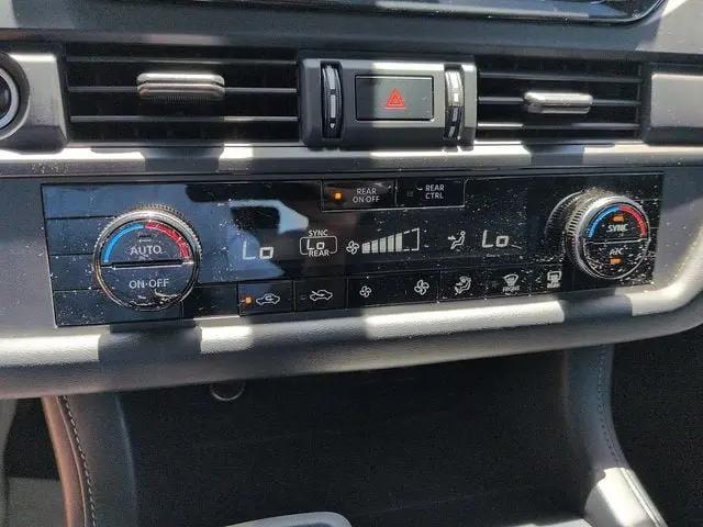 2023 Nissan Pathfinder S 4WD