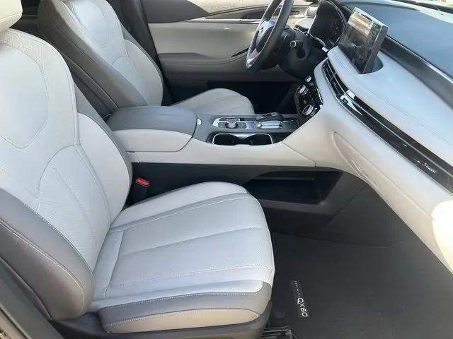 2026 INFINITI QX60 LUXE AWD