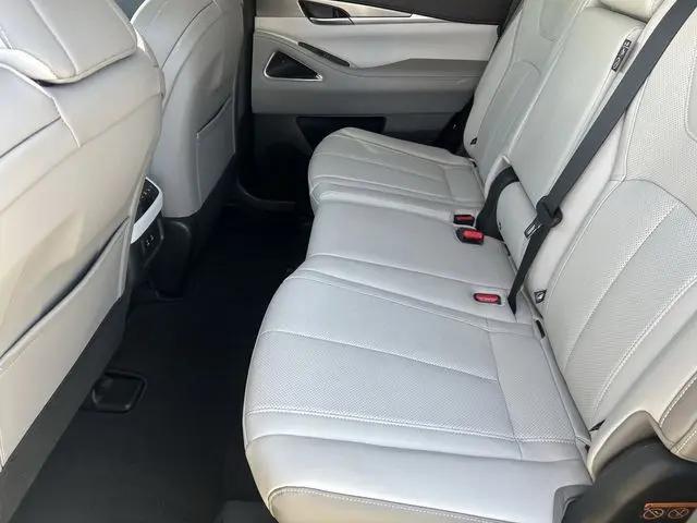 2026 INFINITI QX60 LUXE AWD