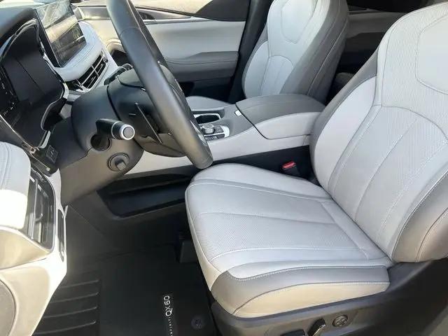 2026 INFINITI QX60 LUXE AWD