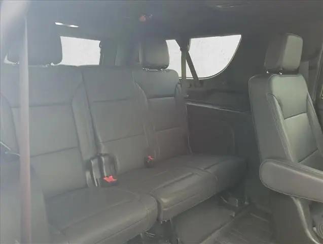 2024 Chevrolet Suburban 4WD Z71