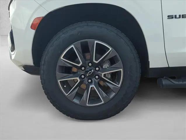 2024 Chevrolet Suburban 4WD Z71