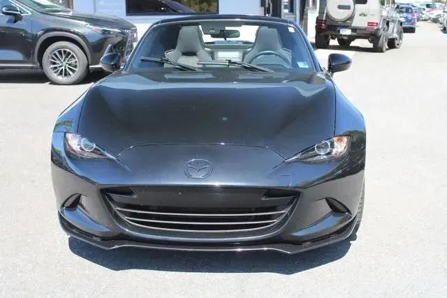 2021 Mazda MX-5 Miata RF Club