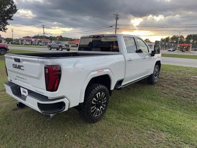 2026 GMC Sierra 2500HD Crew Cab, Standard Bed, Denali Ultimate, 4WD