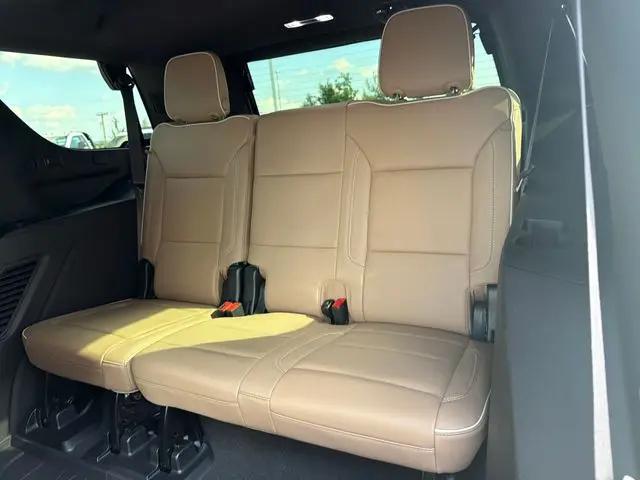 2023 Chevrolet Tahoe 4WD Premier